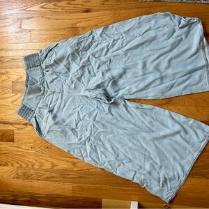Aritzia azure skies flowy pant
